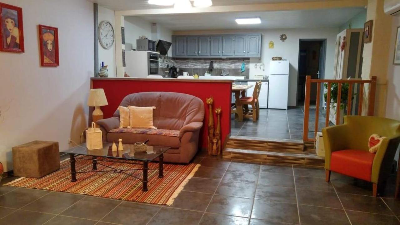 Mirabelle Apartment Jonzac Bagian luar foto